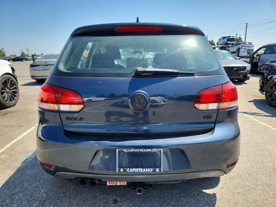 2013 VOLKSWAGEN GOLF   