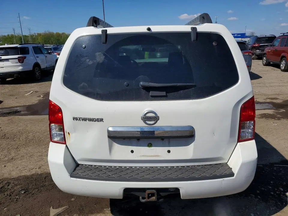 2012 NISSAN PATHFINDER S  