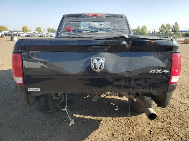 2017 RAM 1500 ST