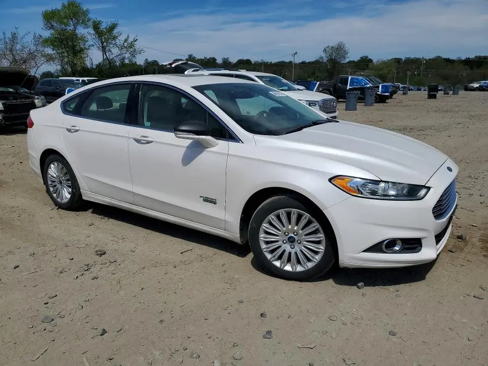 2014 FORD FUSION SE PHEV  