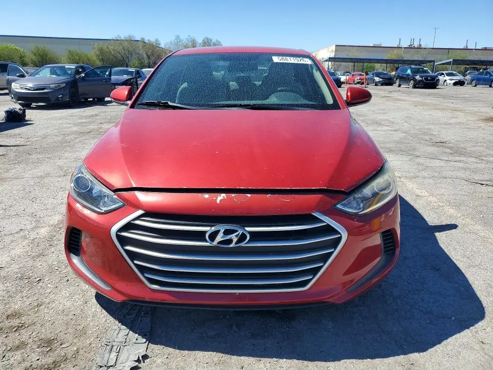 2018 HYUNDAI ELANTRA SE  