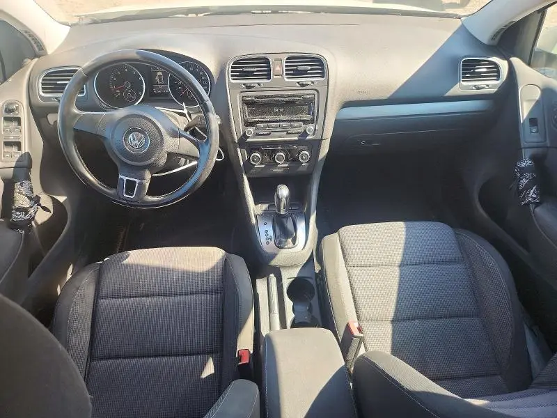 2013 VOLKSWAGEN GOLF   