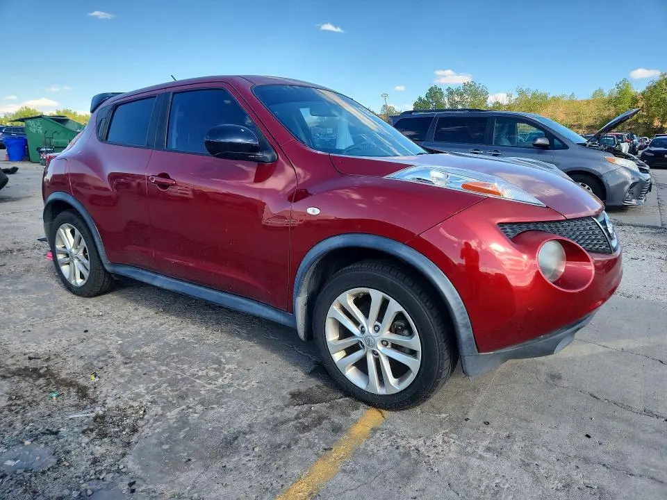 2013 NISSAN JUKE S  