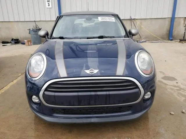 2017 MINI COOPER 