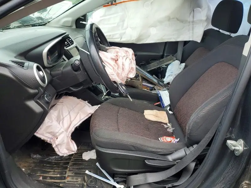 2019 CHEVROLET SONIC LT  