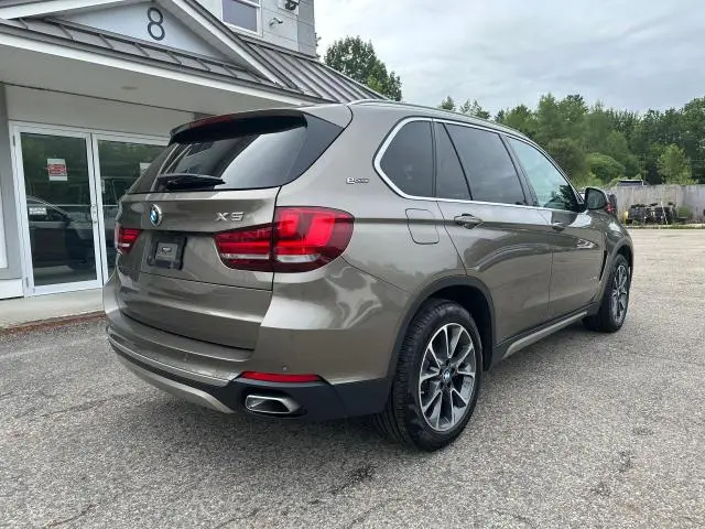 2017 BMW X5 XDR40E  