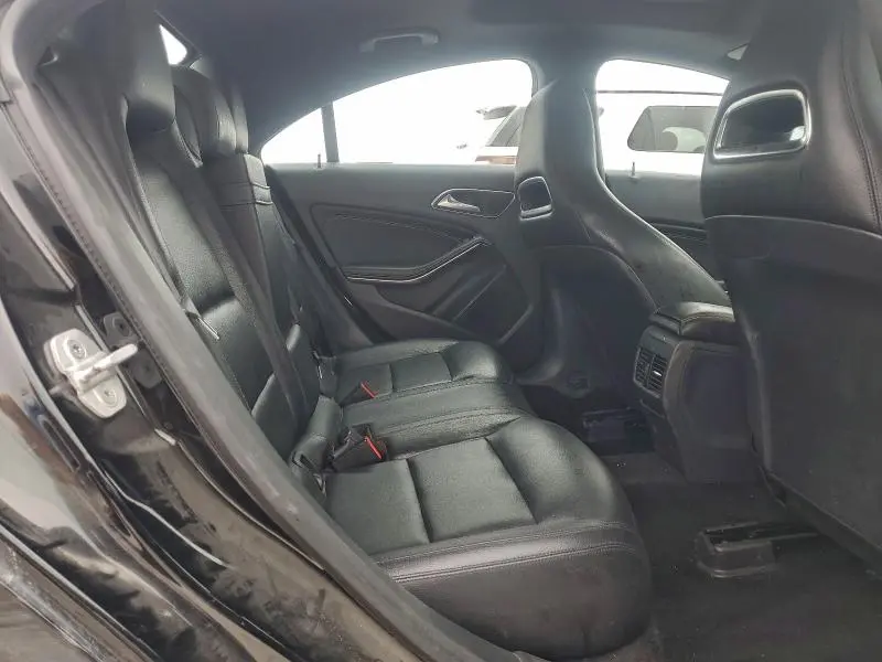 2015 MERCEDES-BENZ CLA 250  