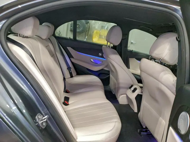 2017 MERCEDES-BENZ E 300 4MATIC  