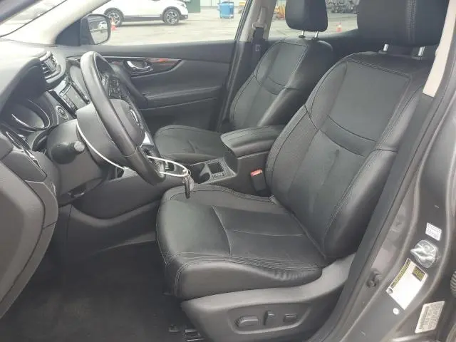 2017 NISSAN ROGUE SPORT S  
