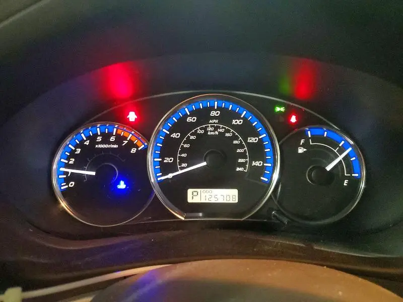 2010 SUBARU FORESTER XS  