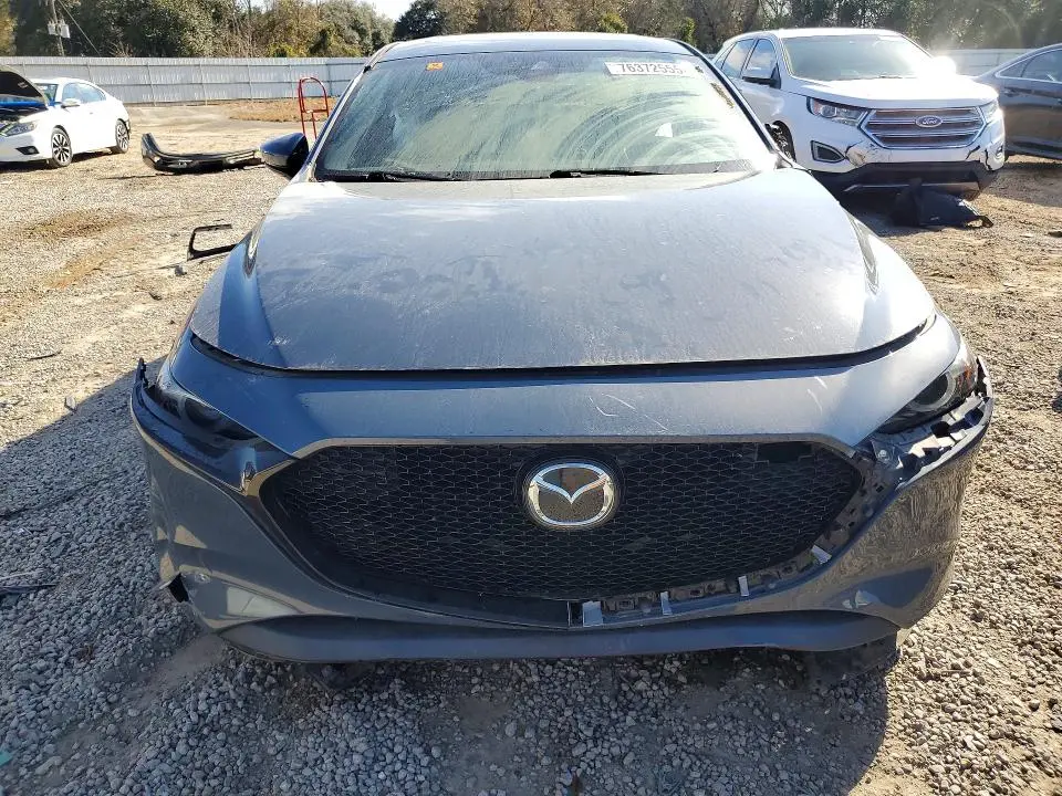 2019 MAZDA 3 PREMIUM  