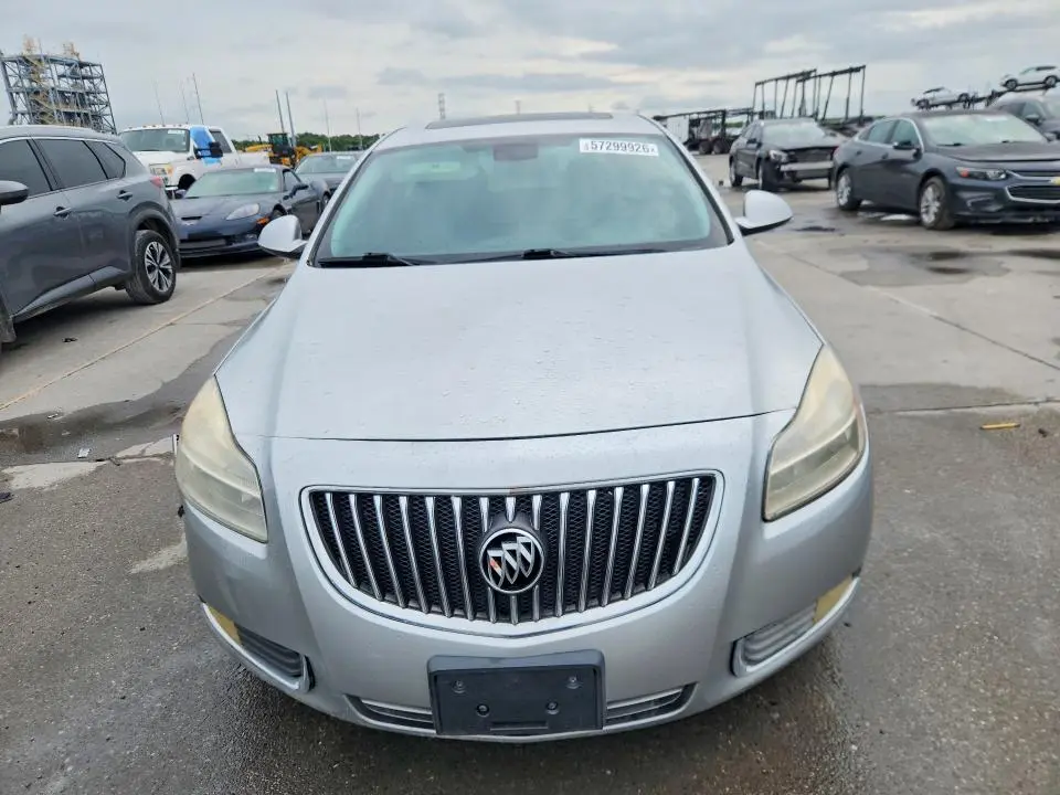2011 BUICK REGAL CXL  