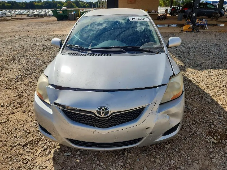 2010 TOYOTA YARIS BASE  