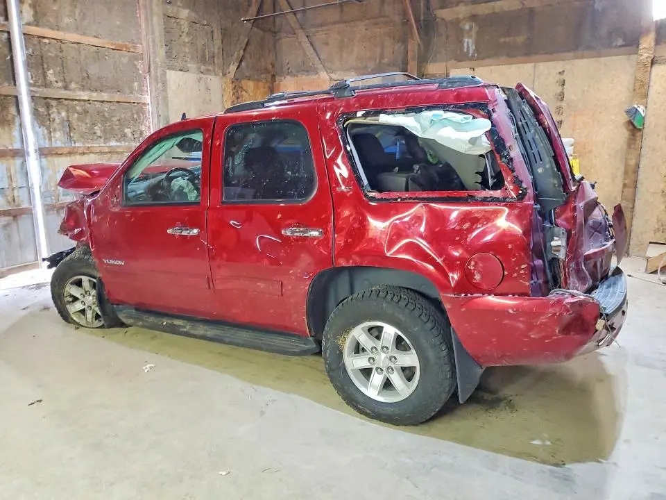 2013 GMC YUKON SLT  