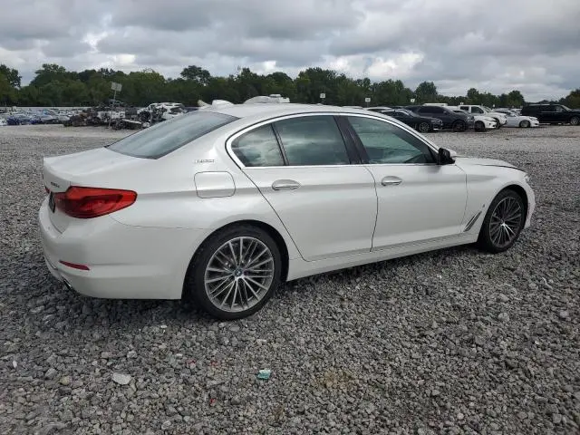 2018 BMW 530E