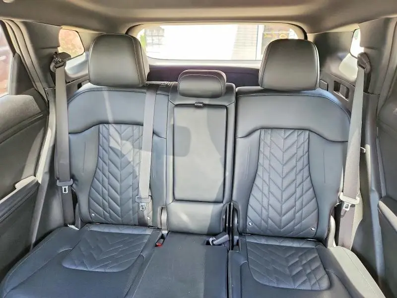 2023 KIA SPORTAGE X LINE  