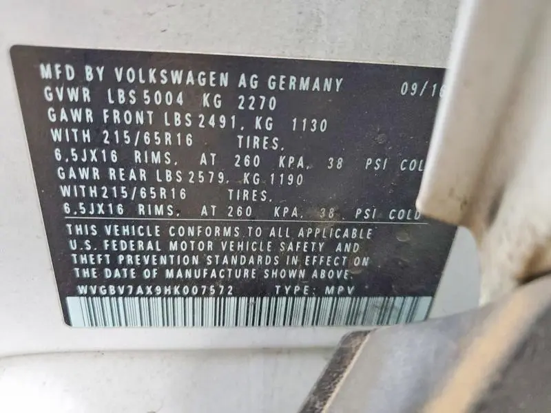 2017 VOLKSWAGEN TIGUAN S  