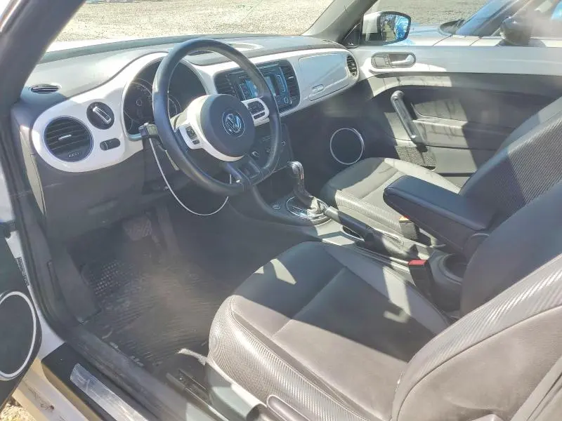 2013 VOLKSWAGEN BEETLE   