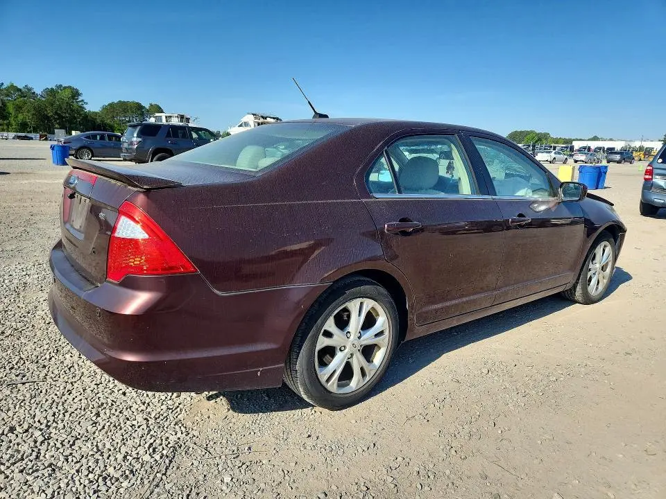 2012 FORD FUSION SE  