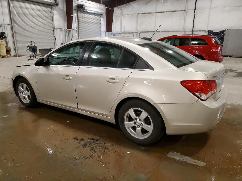 2015 CHEVROLET CRUZE LT  