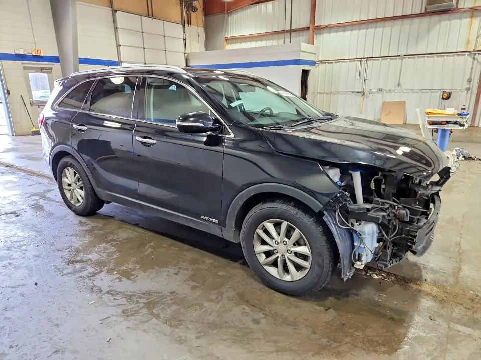 2016 KIA SORENTO LX V6  