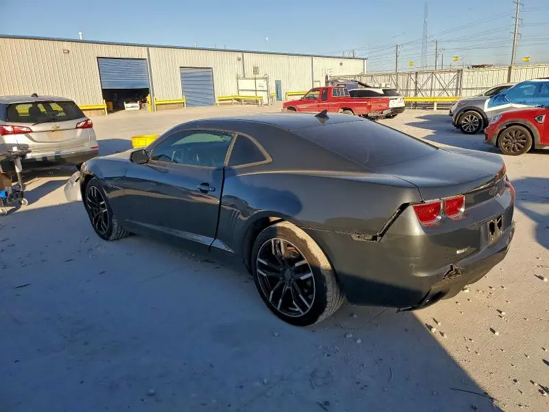 2011 CHEVROLET CAMARO LT  
