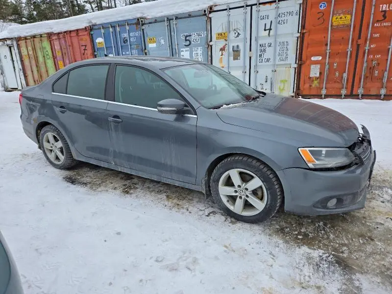 2014 VOLKSWAGEN JETTA SEL  
