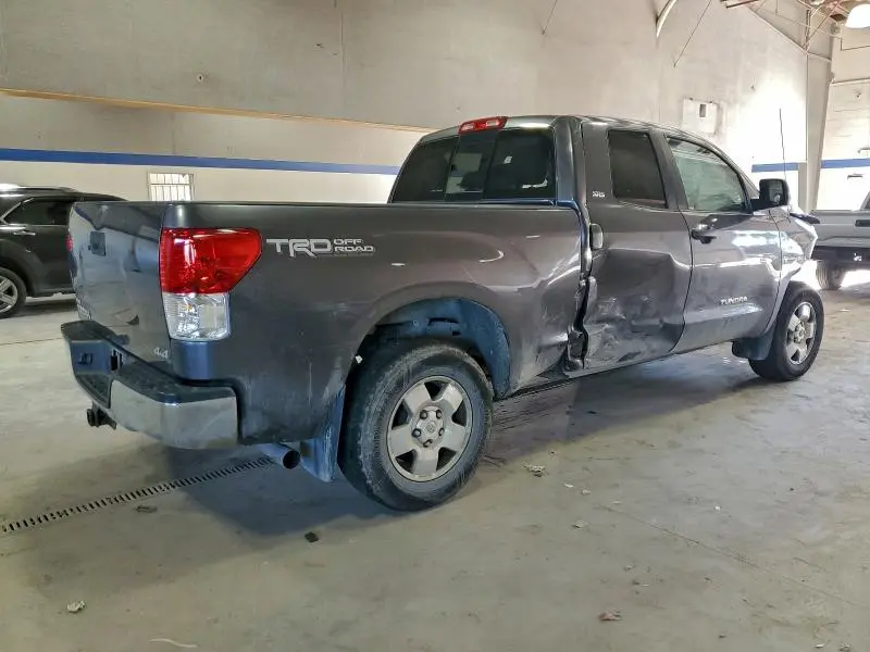 2011 TOYOTA TUNDRA DOUBLE CAB SR5  