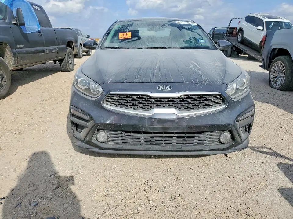 2021 KIA FORTE LXS  