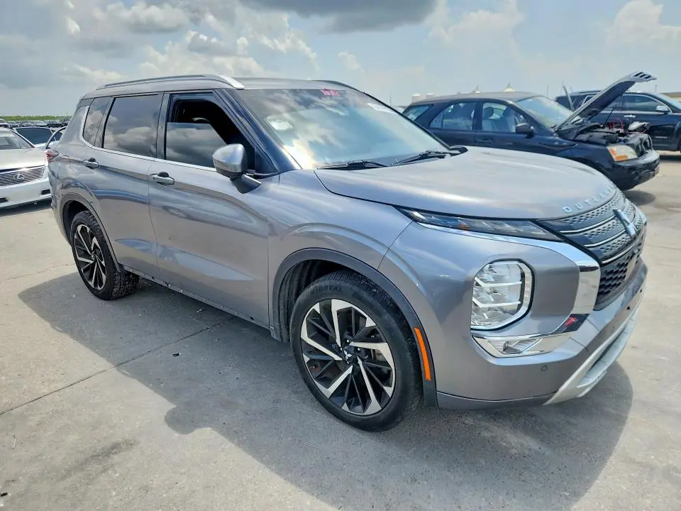 2022 MITSUBISHI OUTLANDER SEL  