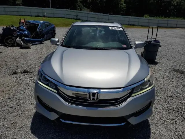 2017 HONDA ACCORD EX  