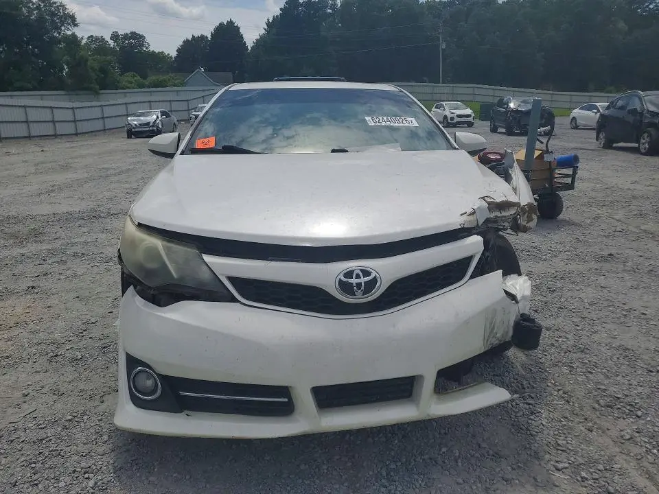 2014 TOYOTA CAMRY SE SPORT  
