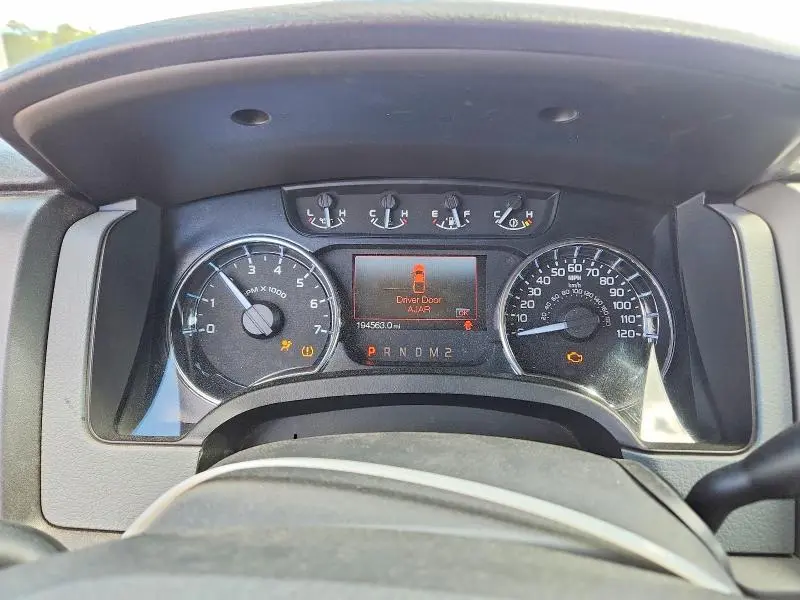 2011 FORD F150 SUPER CAB  
