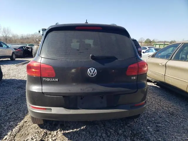 2016 VOLKSWAGEN TIGUAN S  