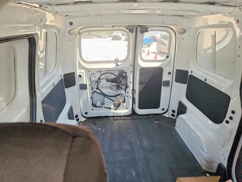 2014 NISSAN NV200 S  
