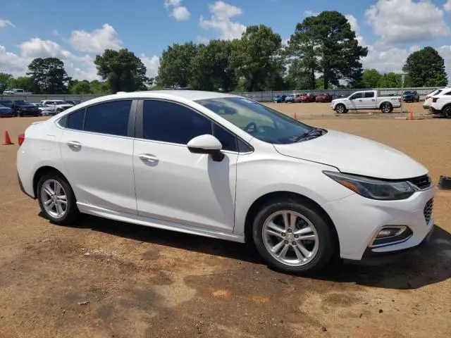 2016 CHEVROLET CRUZE LT