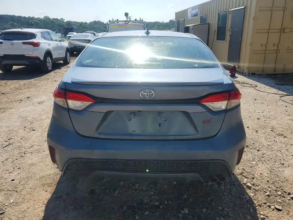 2021 TOYOTA COROLLA SE  