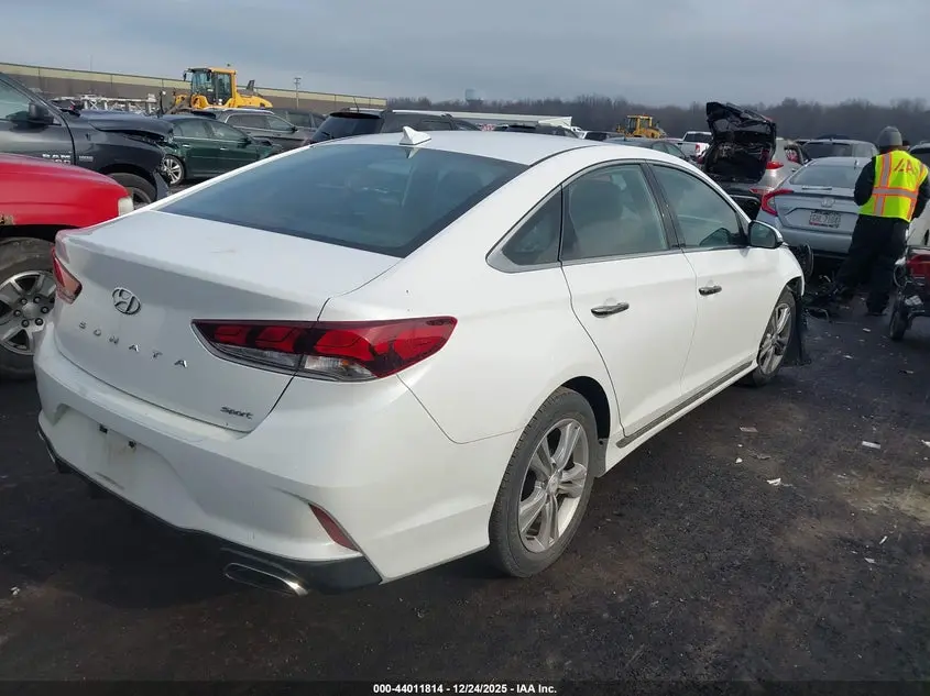 2019 HYUNDAI SONATA SPORT