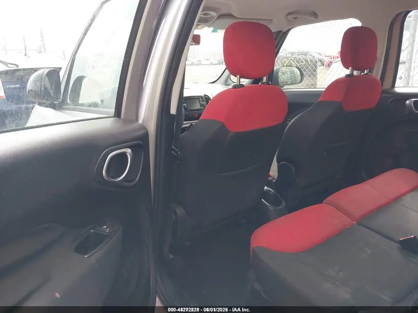 2015 FIAT 500L POP