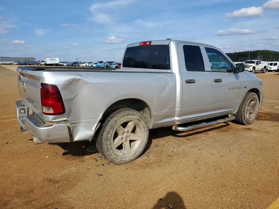 2012 DODGE RAM 1500 ST  