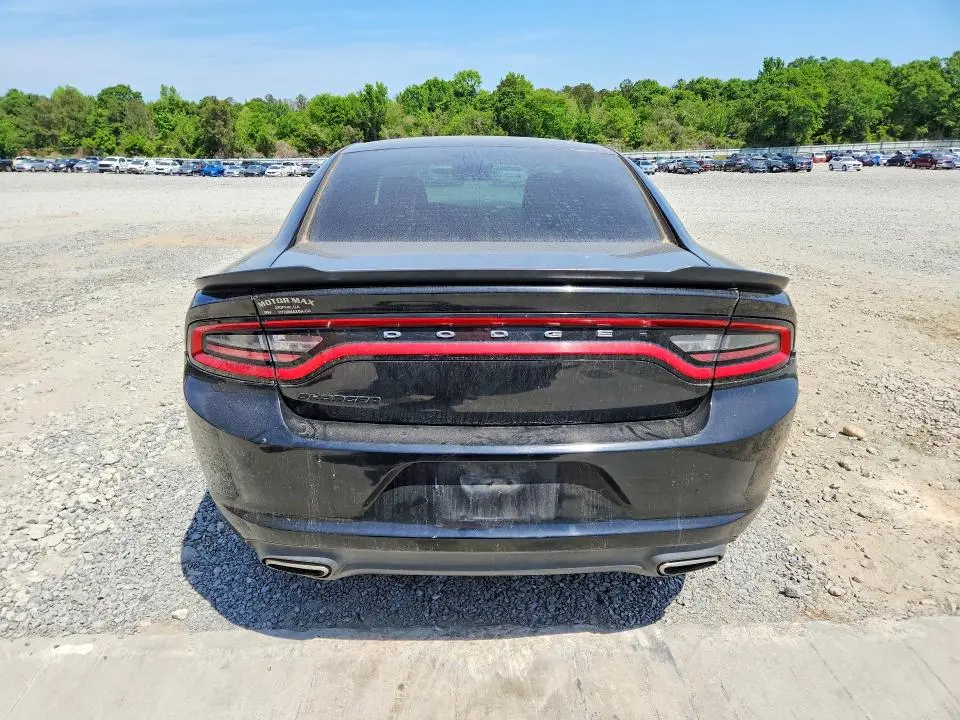 2016 DODGE CHARGER SE  