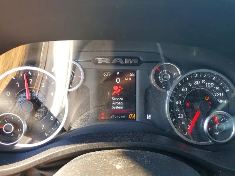 2025 RAM 1500 TRADESMAN  