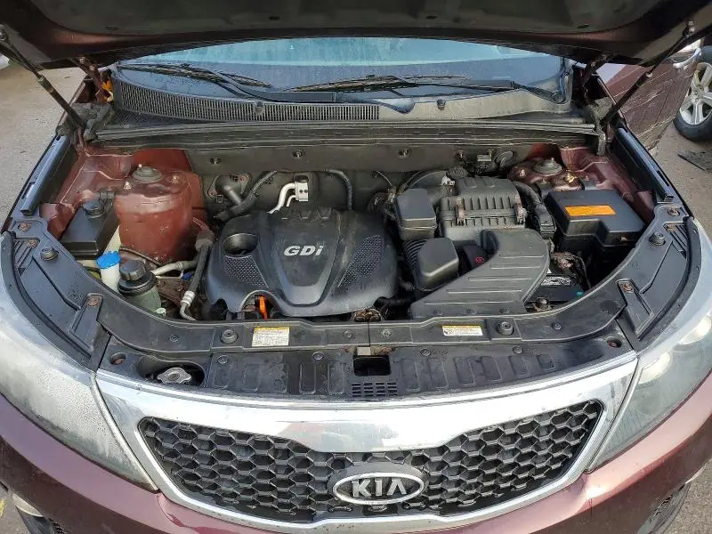 2012 KIA SORENTO BASE  