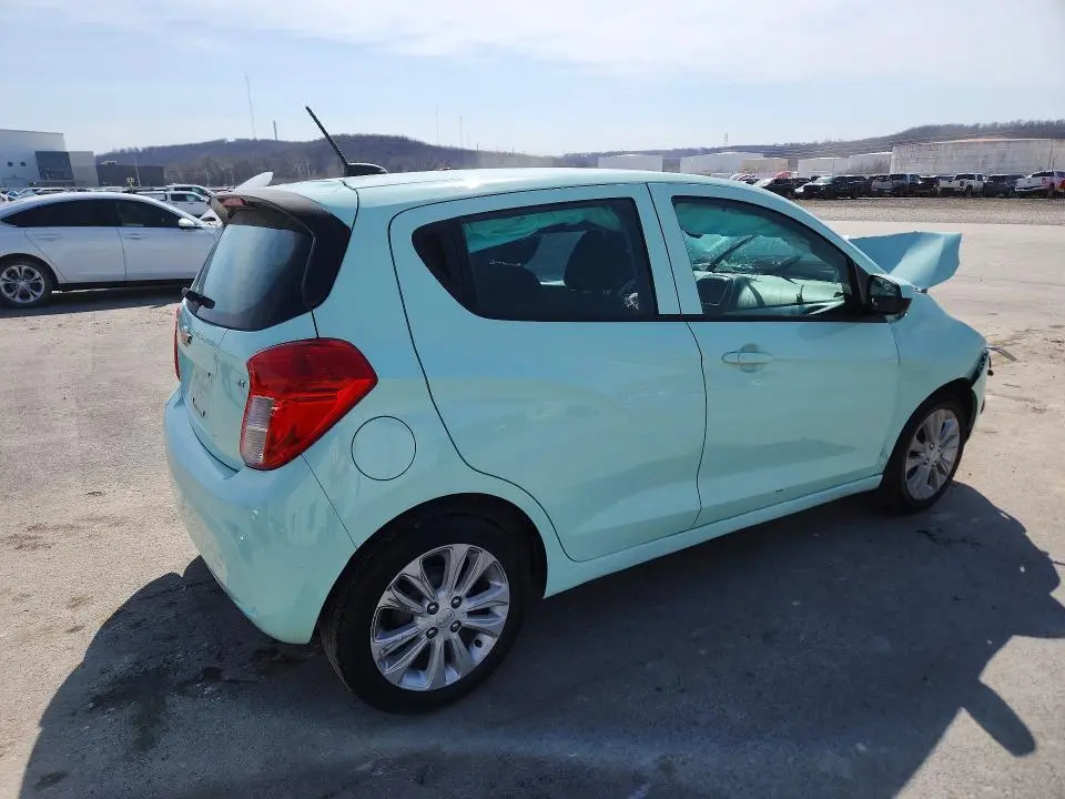 2017 CHEVROLET SPARK 1LT  