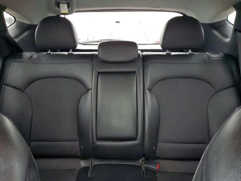 2011 HYUNDAI TUCSON GLS  