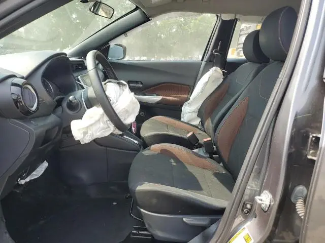 2018 NISSAN KICKS S  