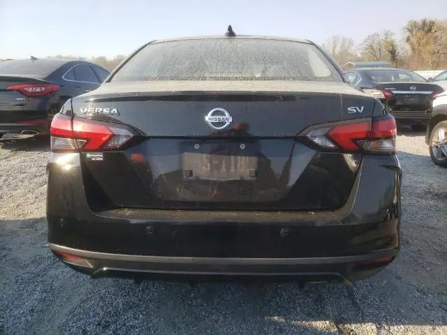 2021 NISSAN VERSA SV  