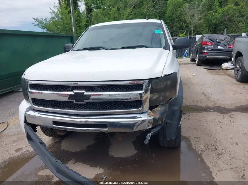 2011 CHEVROLET SILVERADO 1500 LT