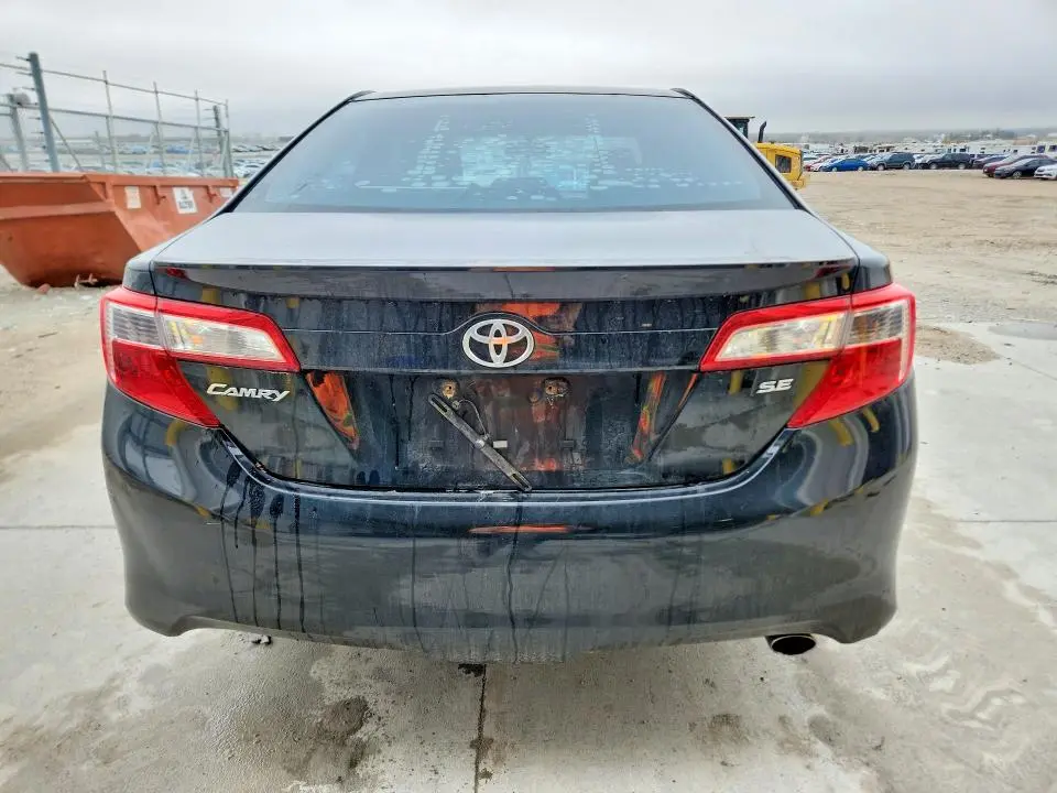 2014 TOYOTA CAMRY SE SPORT  