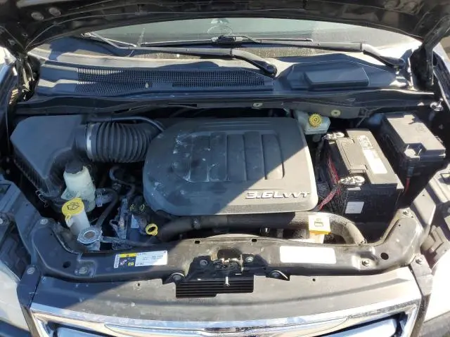 2013 CHRYSLER TOWN & COUNTRY TOURING L  